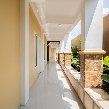 Reddoorz Syariah Near Rsud Dr Iskak Tulungagung Kedungwaru Exterior foto